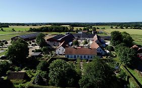 Svabesholms Kungsgards B&B Och Pensionat Stenshuvud